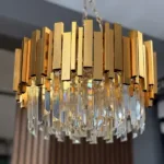 Candelabru Modern Prism Gold 40 cm – Cristal K9 Premium Transparent și Metal Auriu, 5 Becuri E27, Design Exclusiv pentru Dormitor, Hol și Living