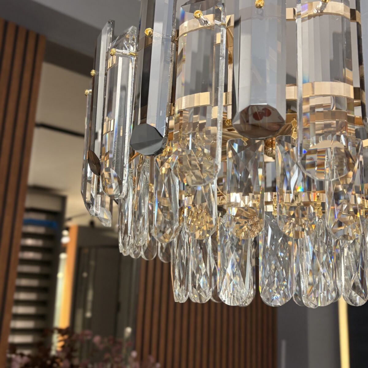 Candelabru Golden Bloom 40 cm – Cristal K9 Premium, Design Floral, 5 Surse, Finisaj Auriu Regal - imagine 5