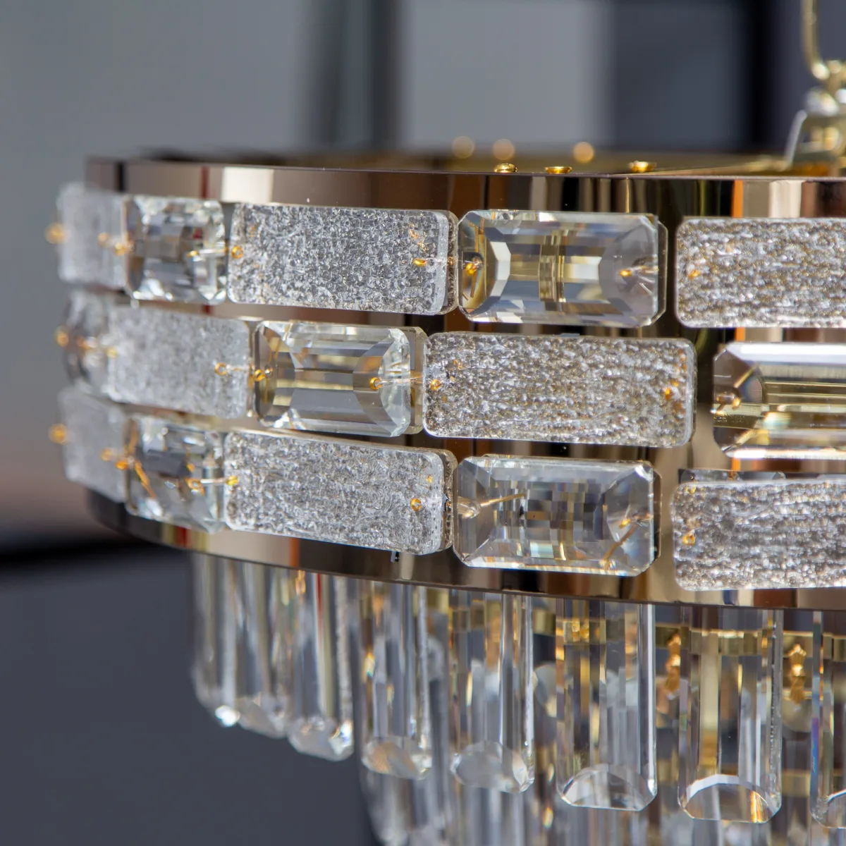 Candelabru Majestic Crystal Gold 50 cm – Cristal K9 Premium, 8 Surse, Finisaj Auriu Regal - imagine 3