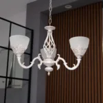 Candelabru Vintage Alb-Antichizat cu 3 Surse de Lumină, Abajururi din Sticlă Mată și Detalii Filigran Ideal pentru Living, Dining sau Dormitoar - imagine 6