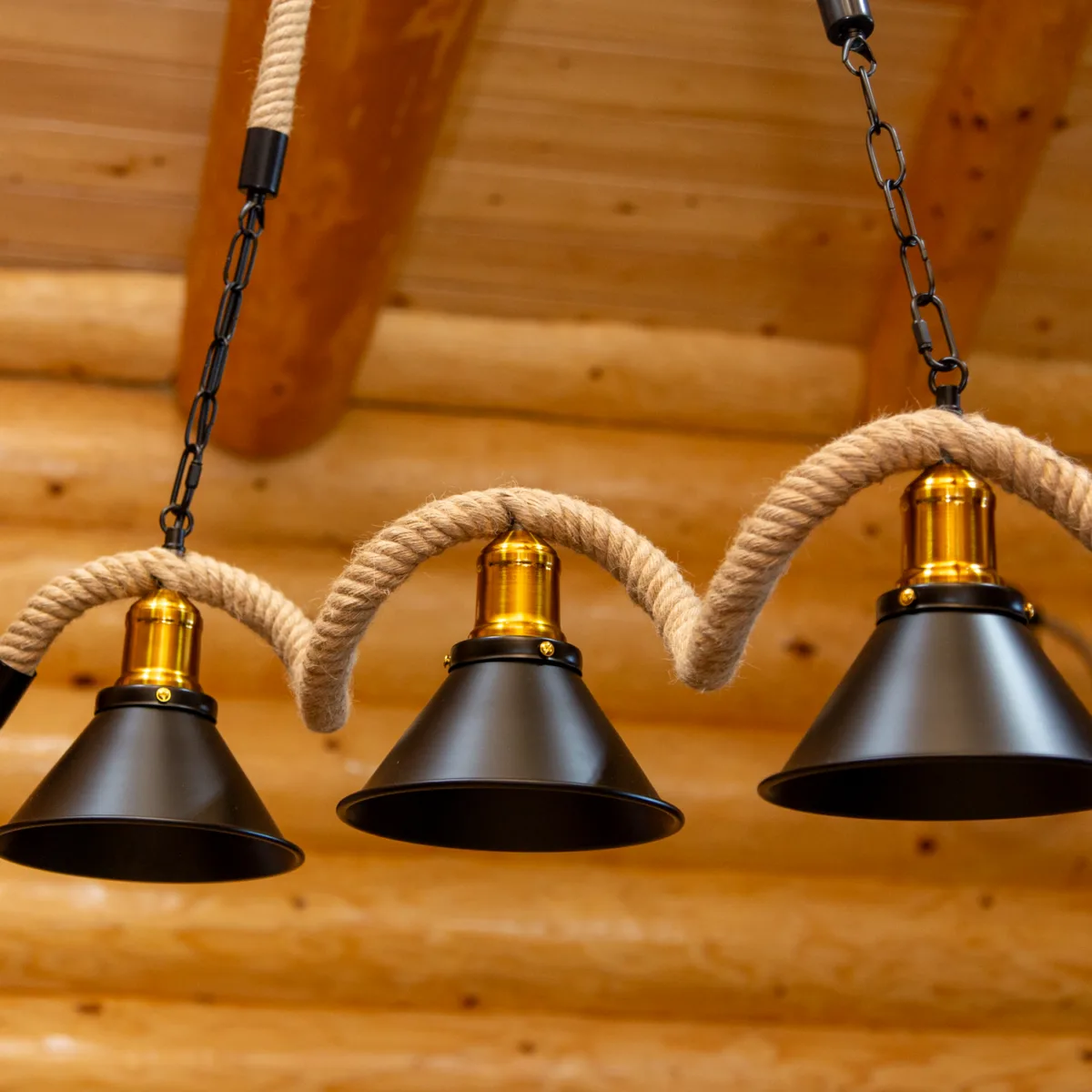 Lustră Suspendată Rustic Modernă cu Sfoară Ondulată 78 cm – Metal Negru cu Accente Aurii, 3 Becuri E27 - imagine 12
