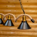 Lustră Suspendată Rustic Modernă cu Sfoară Ondulată 110 cm – Metal Negru cu Accente Aurii, 4 Becuri E27 - imagine 9