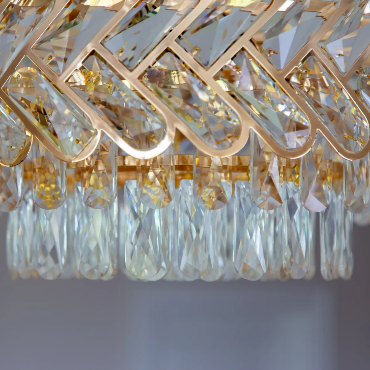 Candelabru Infinity Cristal Gold 45 cm – Cristal K9 Premium și Metal Auriu, 10 Becuri E27, Design Luxos pentru Living și Dormitor - imagine 14
