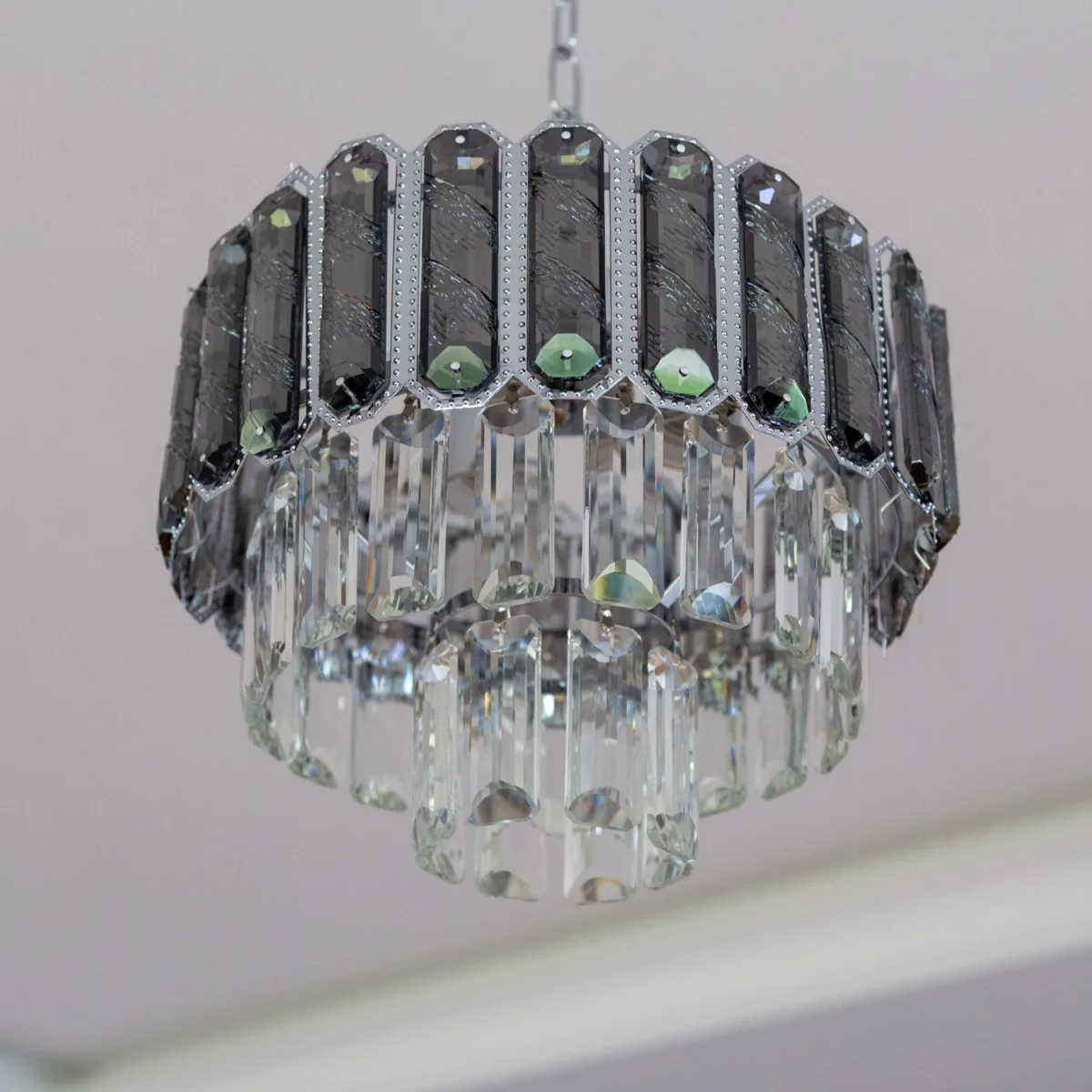Candelabru Luxury Cristal Fumuriu 30 cm – Cristal K9 Premium și Metal Argintiu, 3 Becuri E27, Design Modern pentru Hol, Living și Dormitor - imagine 8