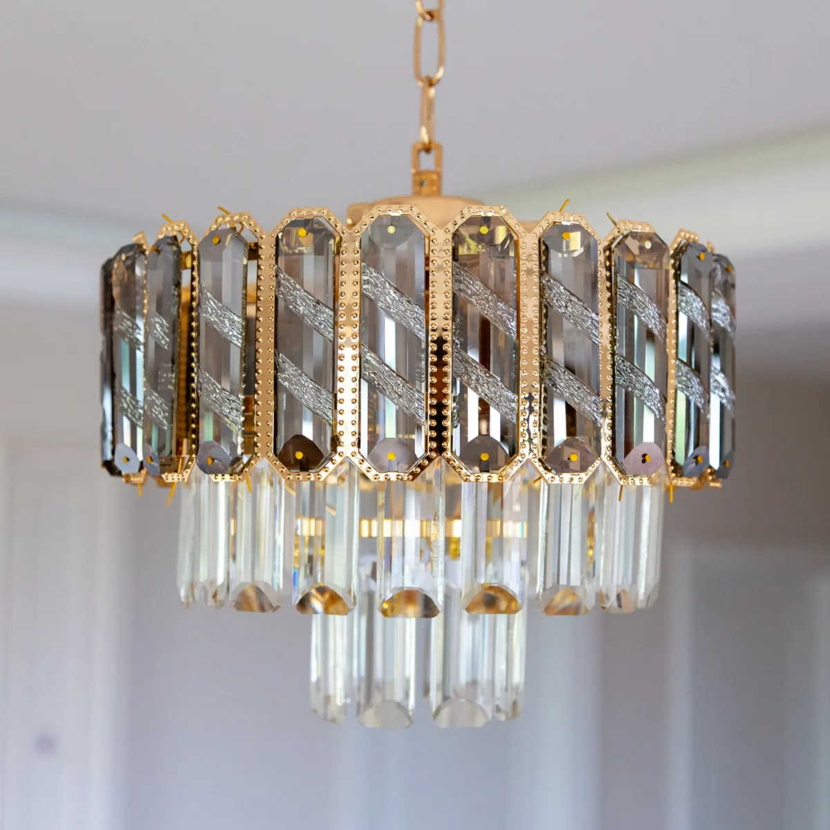 Candelabru Royal Gold Smoke 30 cm – Cristal K9 Fumuriu și Metal Auriu, 3 Becuri E27, pentru Living și Dormitor - imagine 2