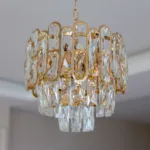 Candelabru Diamond Glow Gold 30 cm – Cristale K9 Transparente și Metal Auriu, 3 Surse E27, Design Elegant pentru Hol și Dormitor - imagine 3